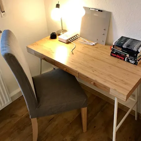 Big Flat Near Basf/free Parking/netflix/fast Wifi Apartment